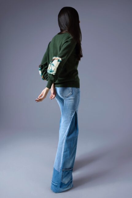Maglione calato a un filo color verde oliva